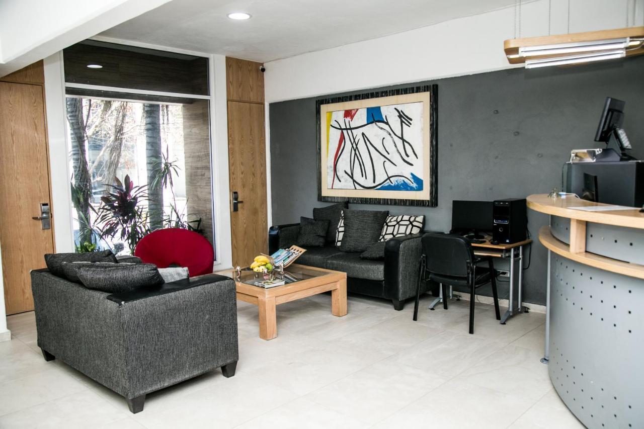Booking Dioh Monterrey Kültér fotó