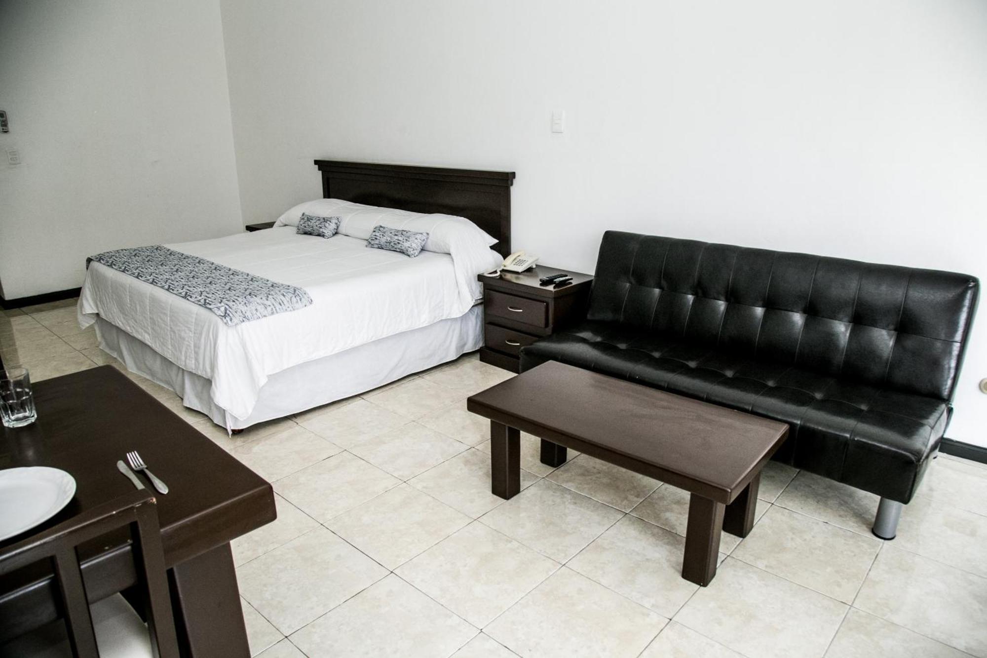 Booking Dioh Monterrey Kültér fotó