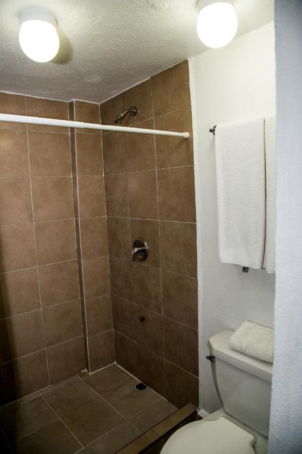 Booking Dioh Monterrey Kültér fotó